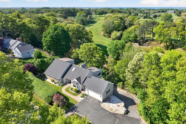 64 Wingfoot Drive, Cummaquid, MA 02675