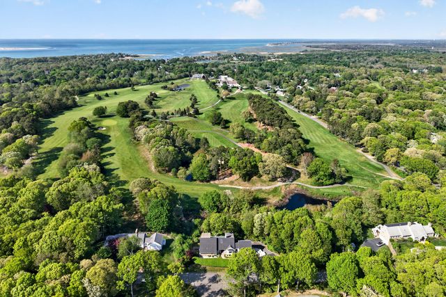 64 Wingfoot Drive, Cummaquid, MA 02675