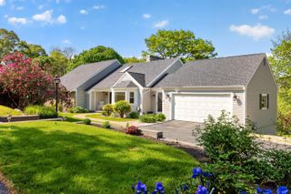 64 Wingfoot Drive, Cummaquid, MA 02675