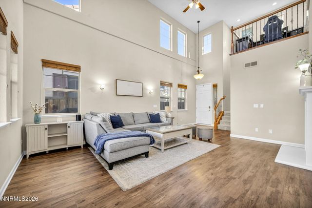 7239 Foxwood Lane, Sparks, NV 89436