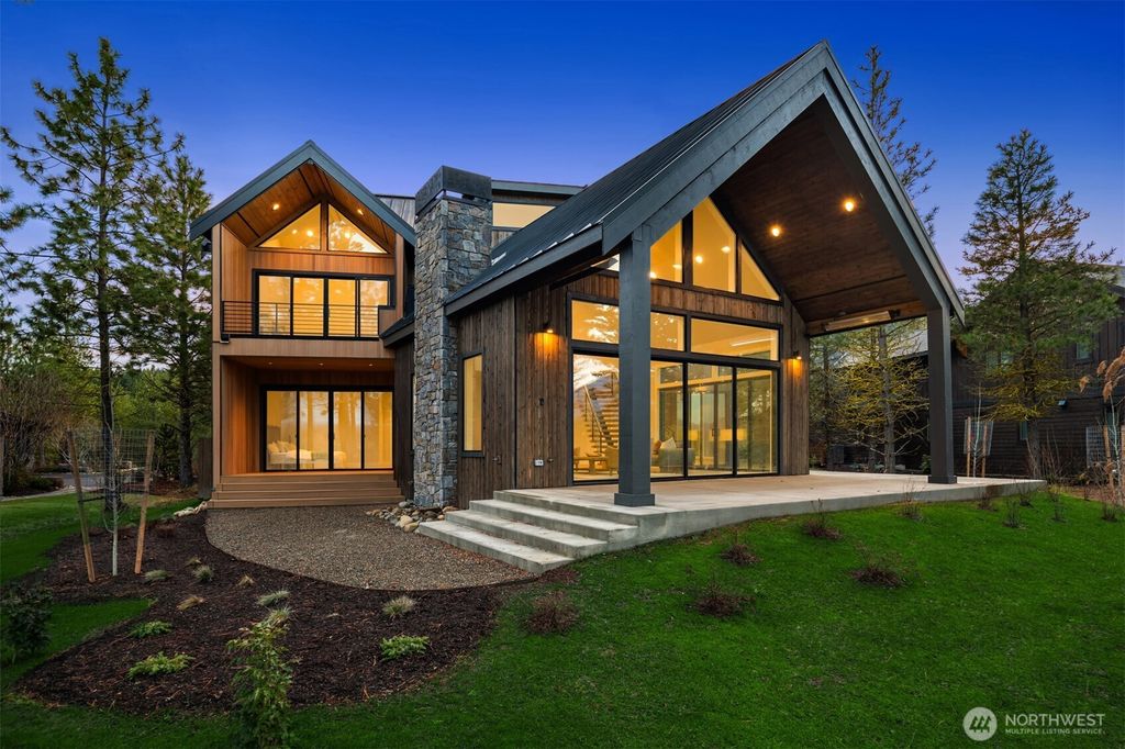 831 Gold Leaf Lane, Cle Elum, WA 98922