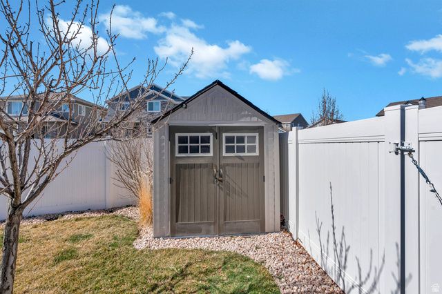 5331 W CROYDEN LN, Herriman, UT 84096