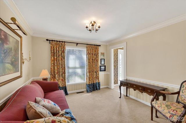 12949 Baalbek Drive, Sunset Hills, MO 63127