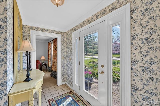 12949 Baalbek Drive, Sunset Hills, MO 63127