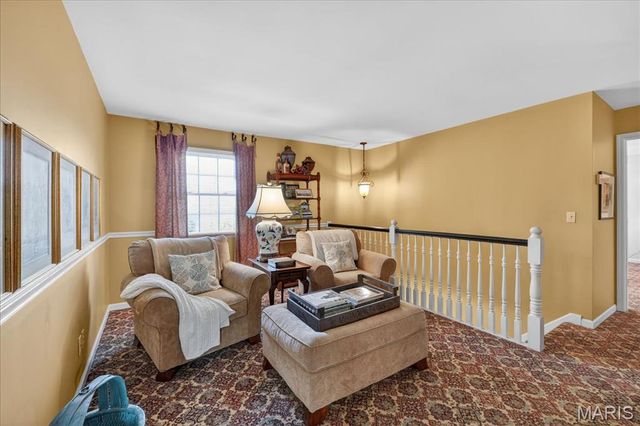 12949 Baalbek Drive, Sunset Hills, MO 63127