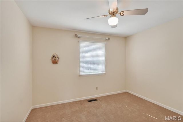 12949 Baalbek Drive, Sunset Hills, MO 63127