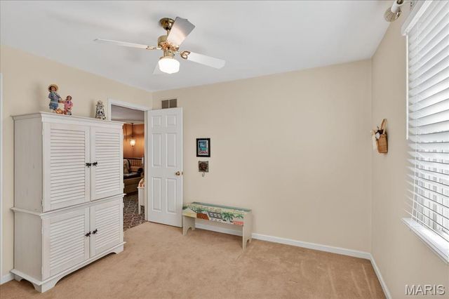 12949 Baalbek Drive, Sunset Hills, MO 63127