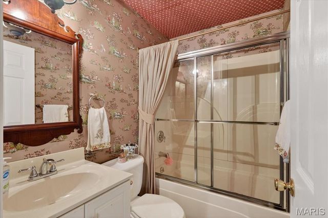 12949 Baalbek Drive, Sunset Hills, MO 63127