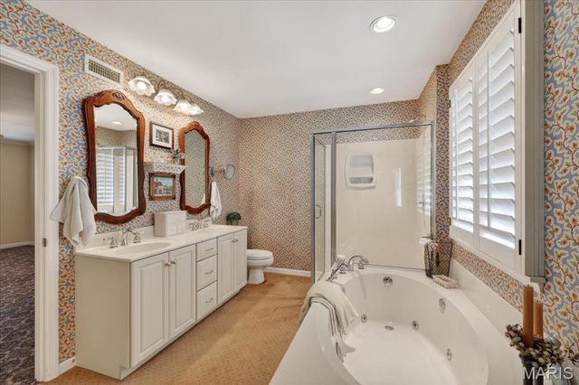 12949 Baalbek Drive, Sunset Hills, MO 63127