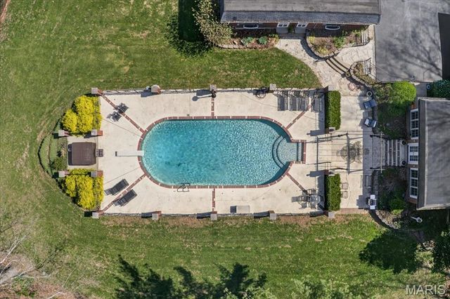 12949 Baalbek Drive, Sunset Hills, MO 63127