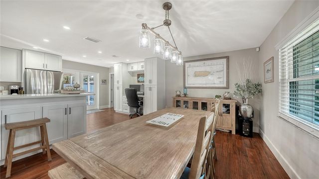 4609 W 33 AVENUE, Bradenton, FL 34209