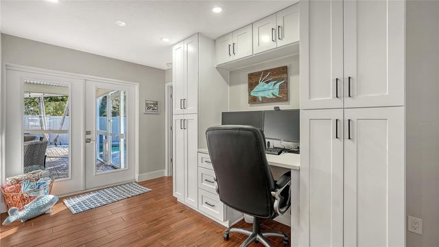 4609 W 33 AVENUE, Bradenton, FL 34209