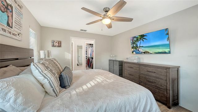 4609 W 33 AVENUE, Bradenton, FL 34209