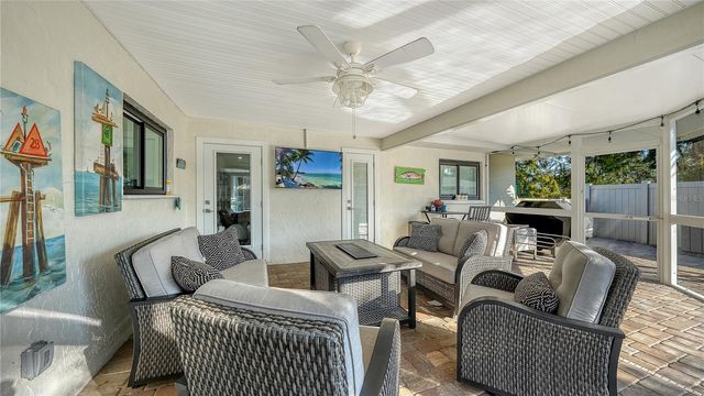 4609 W 33 AVENUE, Bradenton, FL 34209