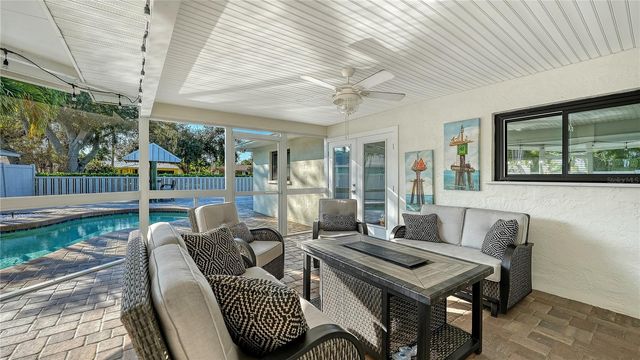 4609 W 33 AVENUE, Bradenton, FL 34209