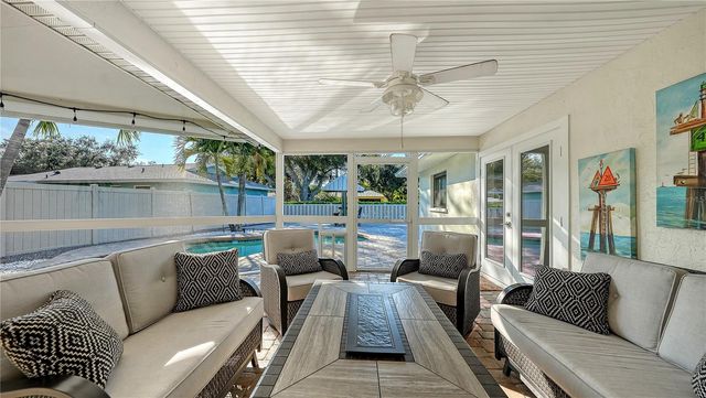 4609 W 33 AVENUE, Bradenton, FL 34209