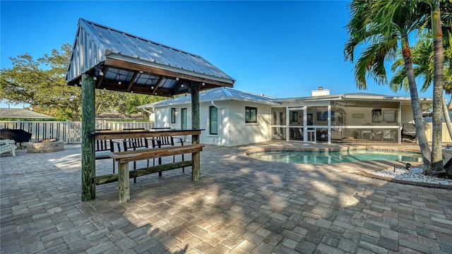 4609 W 33 AVENUE, Bradenton, FL 34209