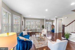 726 RIVER MIST DR #221, Oxon Hill, MD 20745