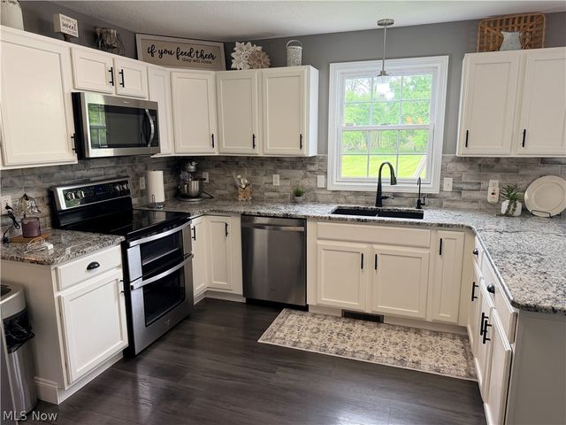 3440 W Middletown Road, Columbiana, OH 44408