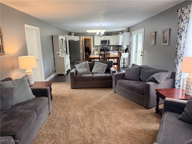 3440 W Middletown Road, Columbiana, OH 44408