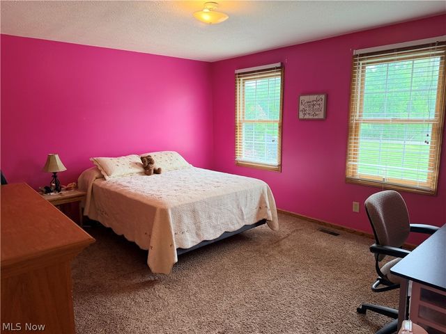 3440 W Middletown Road, Columbiana, OH 44408
