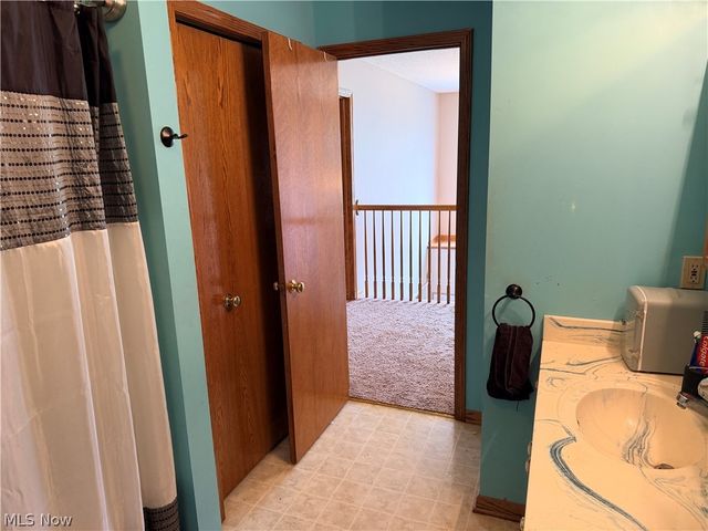 3440 W Middletown Road, Columbiana, OH 44408