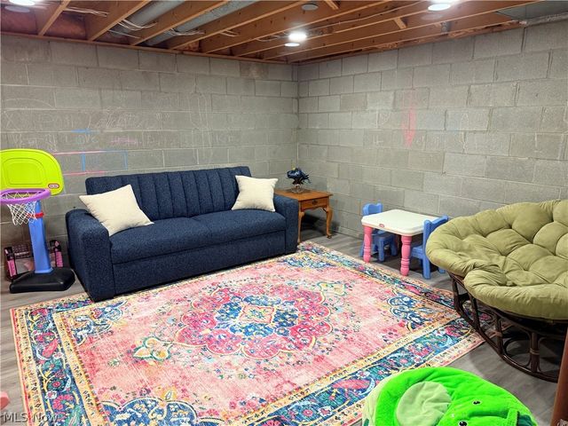 3440 W Middletown Road, Columbiana, OH 44408