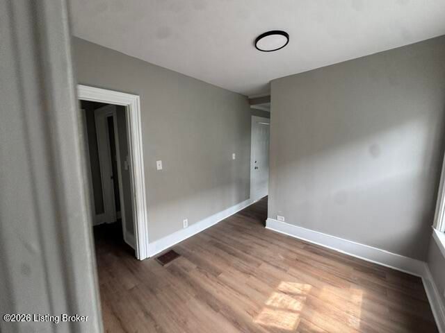 2732 Chase Ct, Louisville, KY 40211