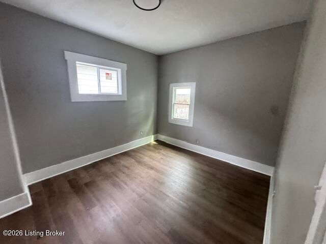 2732 Chase Ct, Louisville, KY 40211