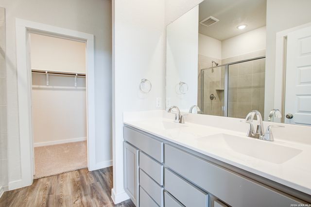 4119 Spirit Star Drive, San Antonio, TX 78109