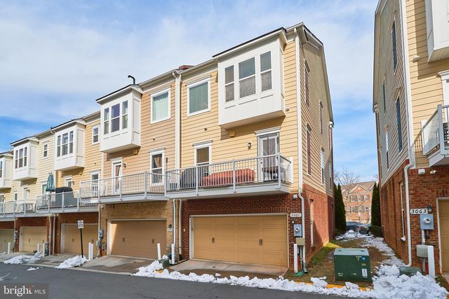 3061 WATERLOO LN, Fairfax, VA 22031