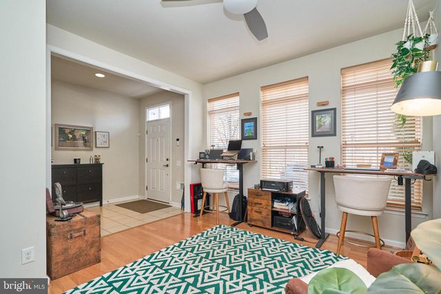 3061 WATERLOO LN, Fairfax, VA 22031