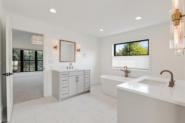 6029 Abbott Avenue S, Edina, MN 55410