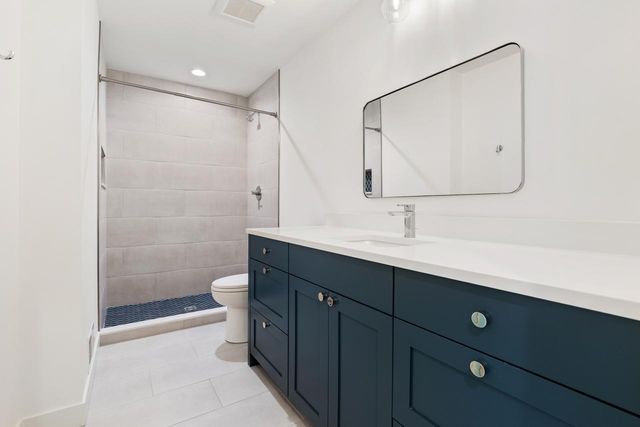 6029 Abbott Avenue S, Edina, MN 55410
