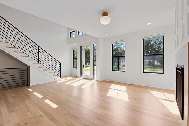 6029 Abbott Avenue S, Edina, MN 55410