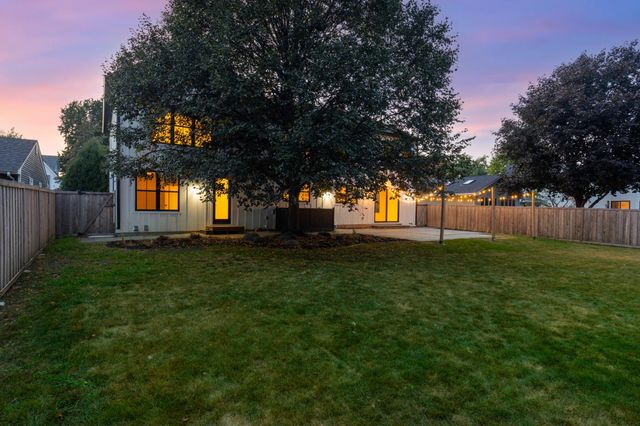 6029 Abbott Avenue S, Edina, MN 55410