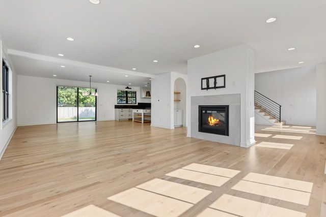6029 Abbott Avenue S, Edina, MN 55410