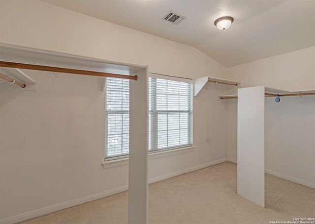 915 Classen Pass, San Antonio, TX 78258