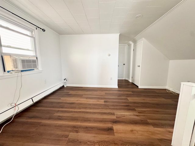 9005 DURHAM AVE, North Bergen, NJ 07047