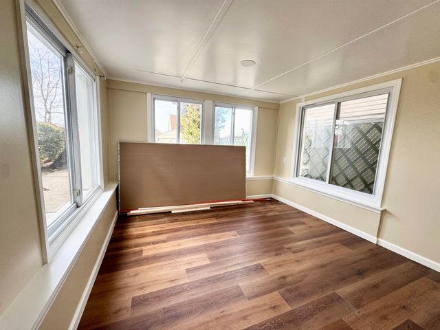 9005 DURHAM AVE, North Bergen, NJ 07047