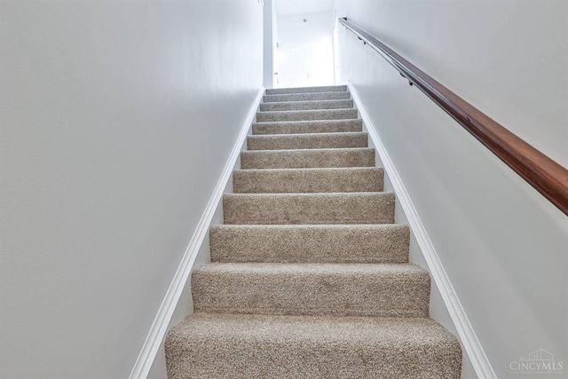 7222 English Drive, Newtown, OH 45244