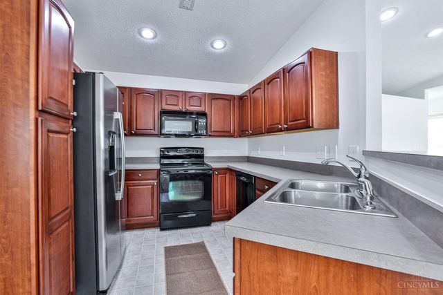 7222 English Drive, Newtown, OH 45244