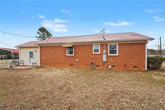 8309 Prince Edward Road, Stokesdale, NC 27357