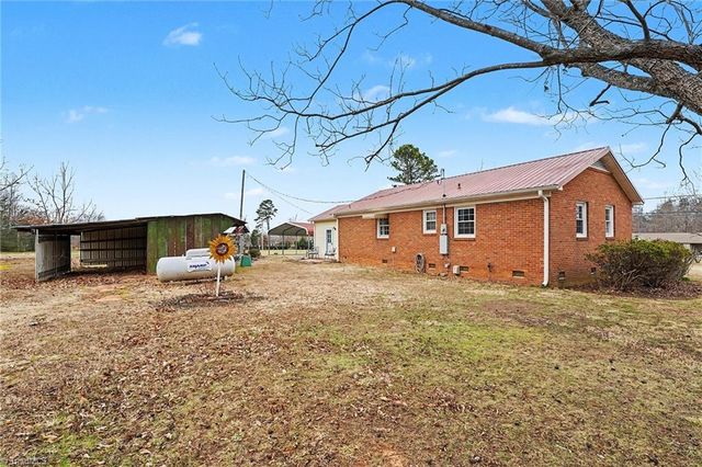 8309 Prince Edward Road, Stokesdale, NC 27357