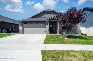 13241 N LOVELAND WAY, Hayden, ID 83835