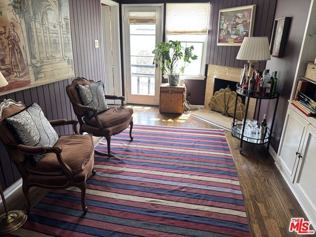 5717 W 2nd Street, Los Angeles, CA 90036
