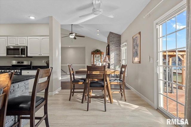 2716 Killarney Road, Springfield, IL 62711