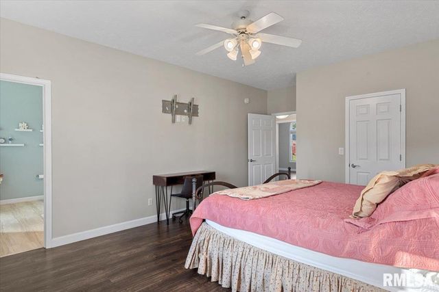 2716 Killarney Road, Springfield, IL 62711