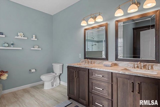 2716 Killarney Road, Springfield, IL 62711