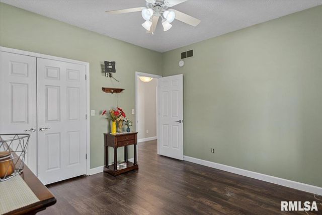 2716 Killarney Road, Springfield, IL 62711